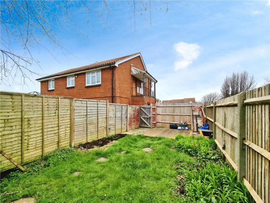 Osprey Gardens, Lee-on-the-Solent, PO13, photo 7