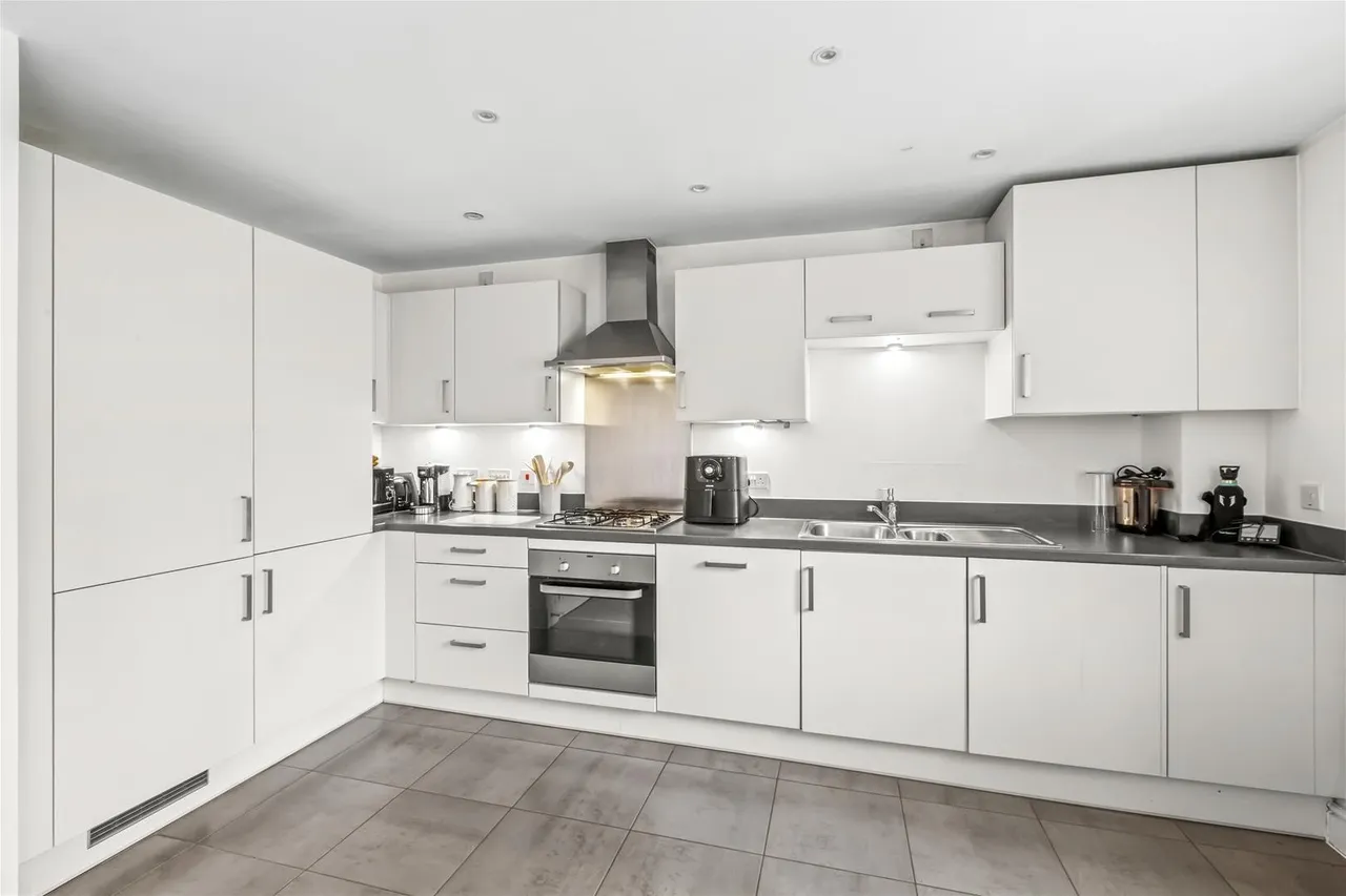 Deyoung Way, High Wycombe, HP11, photo 7