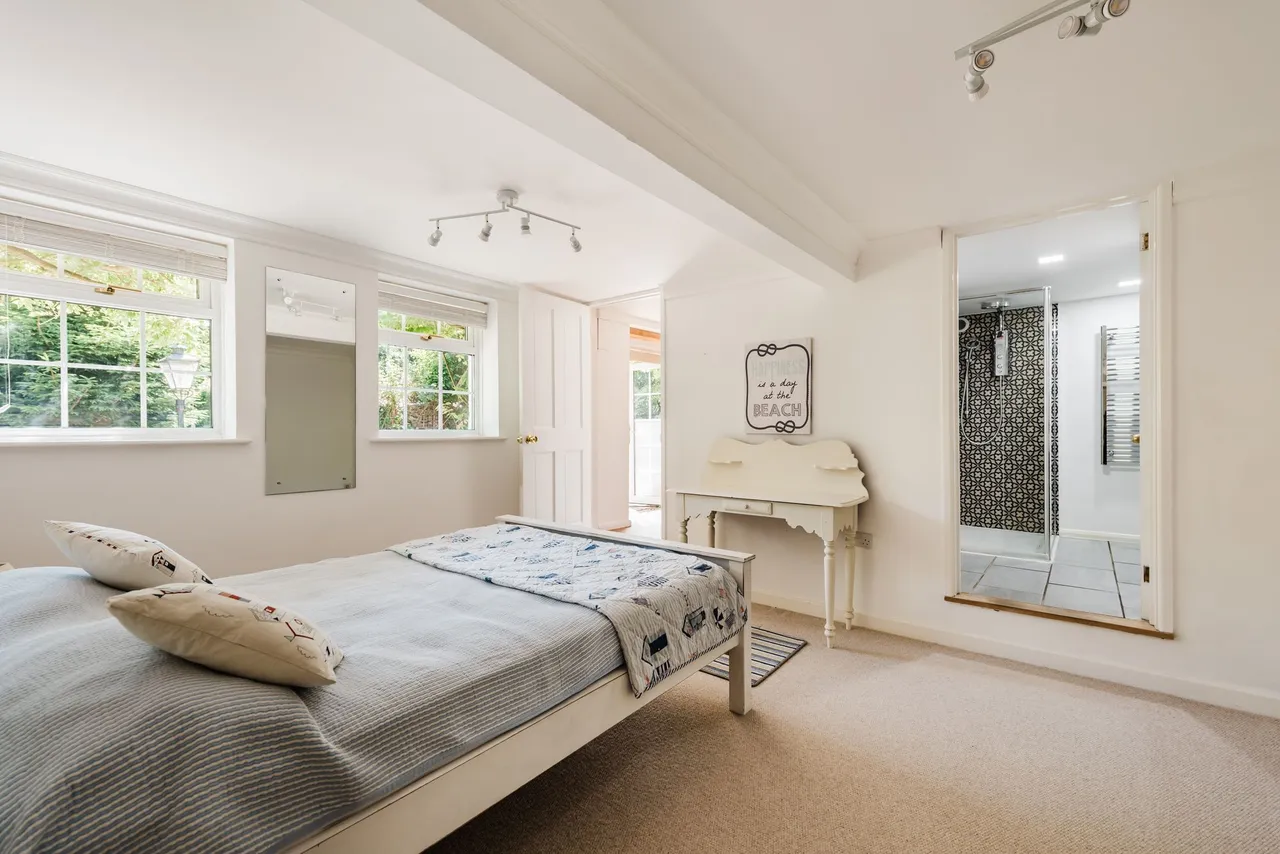 Venton Road, Falmouth, TR11, photo 9