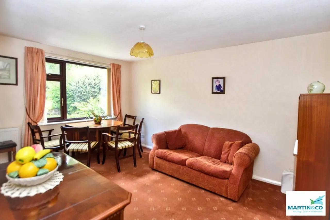 Clives Way, Hinckley, photo 3