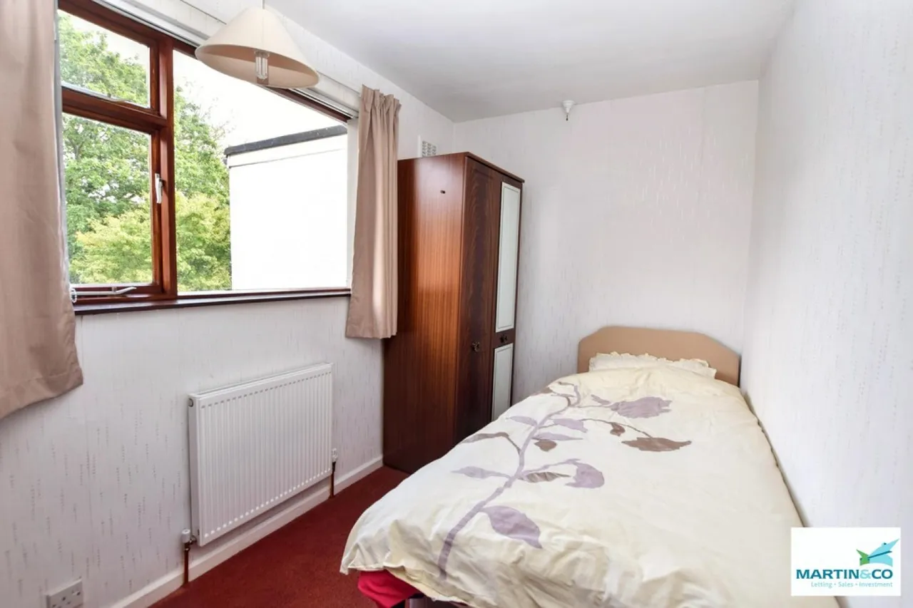 Clives Way, Hinckley, photo 11