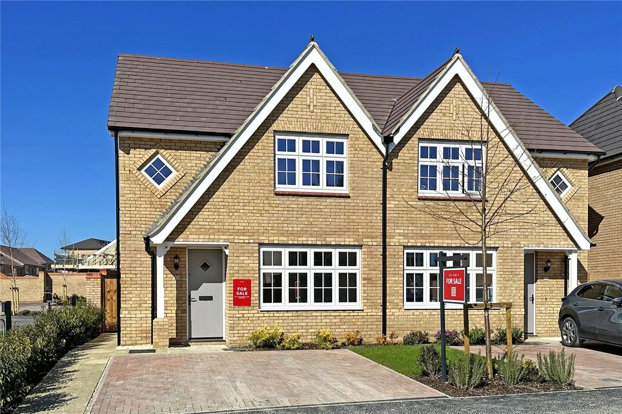 3 bed house for sale, Babraham Road, Sawston, CB22