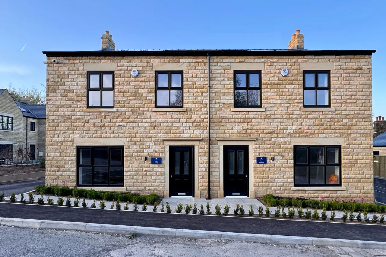 4 bed house for sale, The Peaks, Glossop