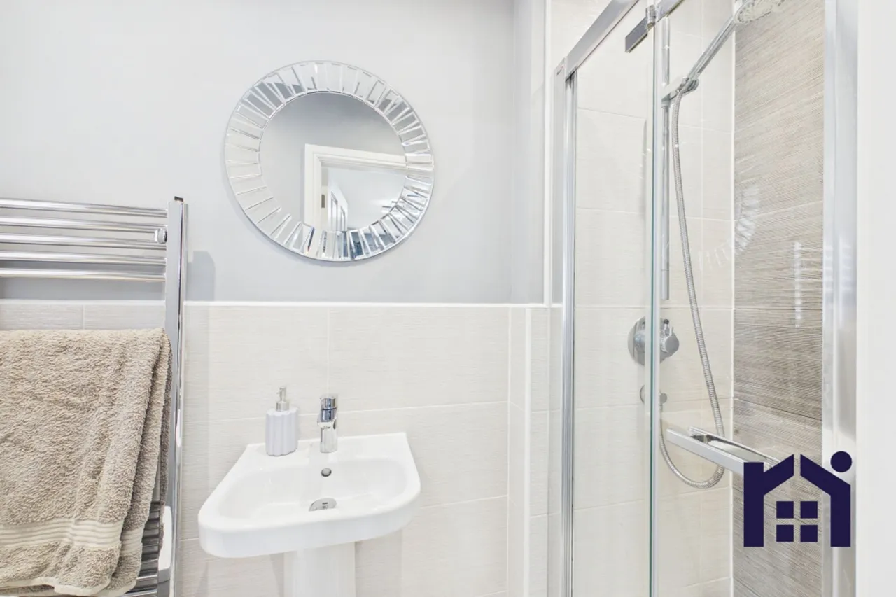 Range Drive, Standish, Wigan, WN6 0GU, photo 12