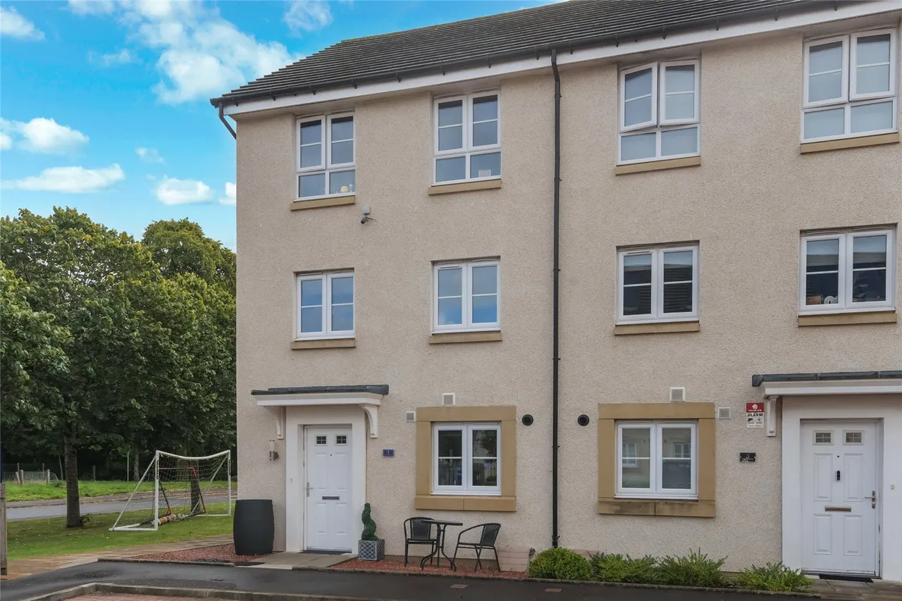 Barbana Road, Thornton View, East Kilbride, South Lanarkshire, G74, photo 19