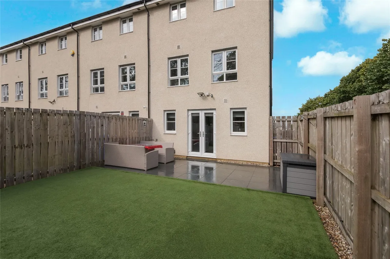 Barbana Road, Thornton View, East Kilbride, South Lanarkshire, G74, photo 21