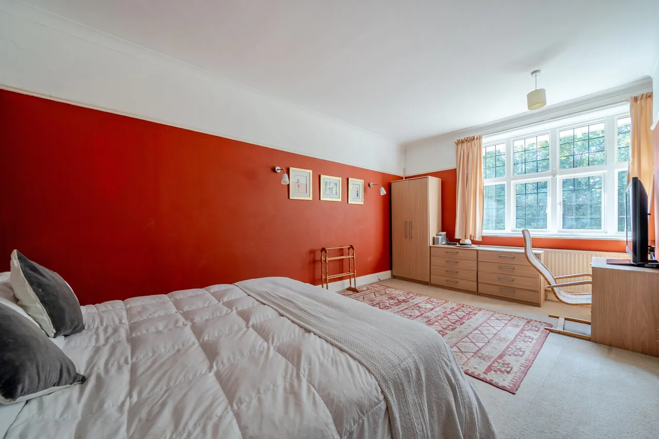 Longdown Road, Lower Bourne Farnham, ..., photo 5