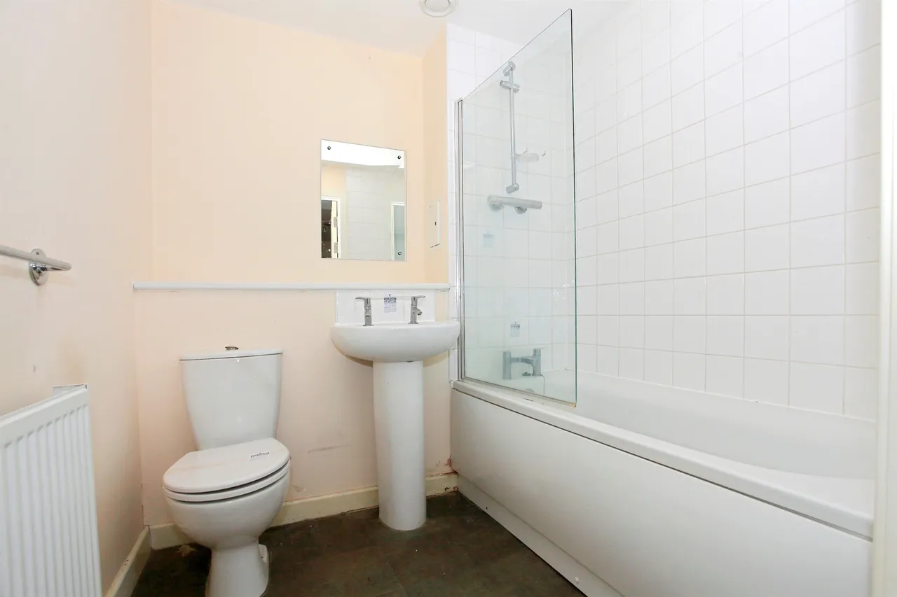 Hawksbill Way, Peterborough, photo 12