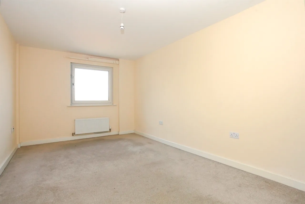 Hawksbill Way, Peterborough, photo 9