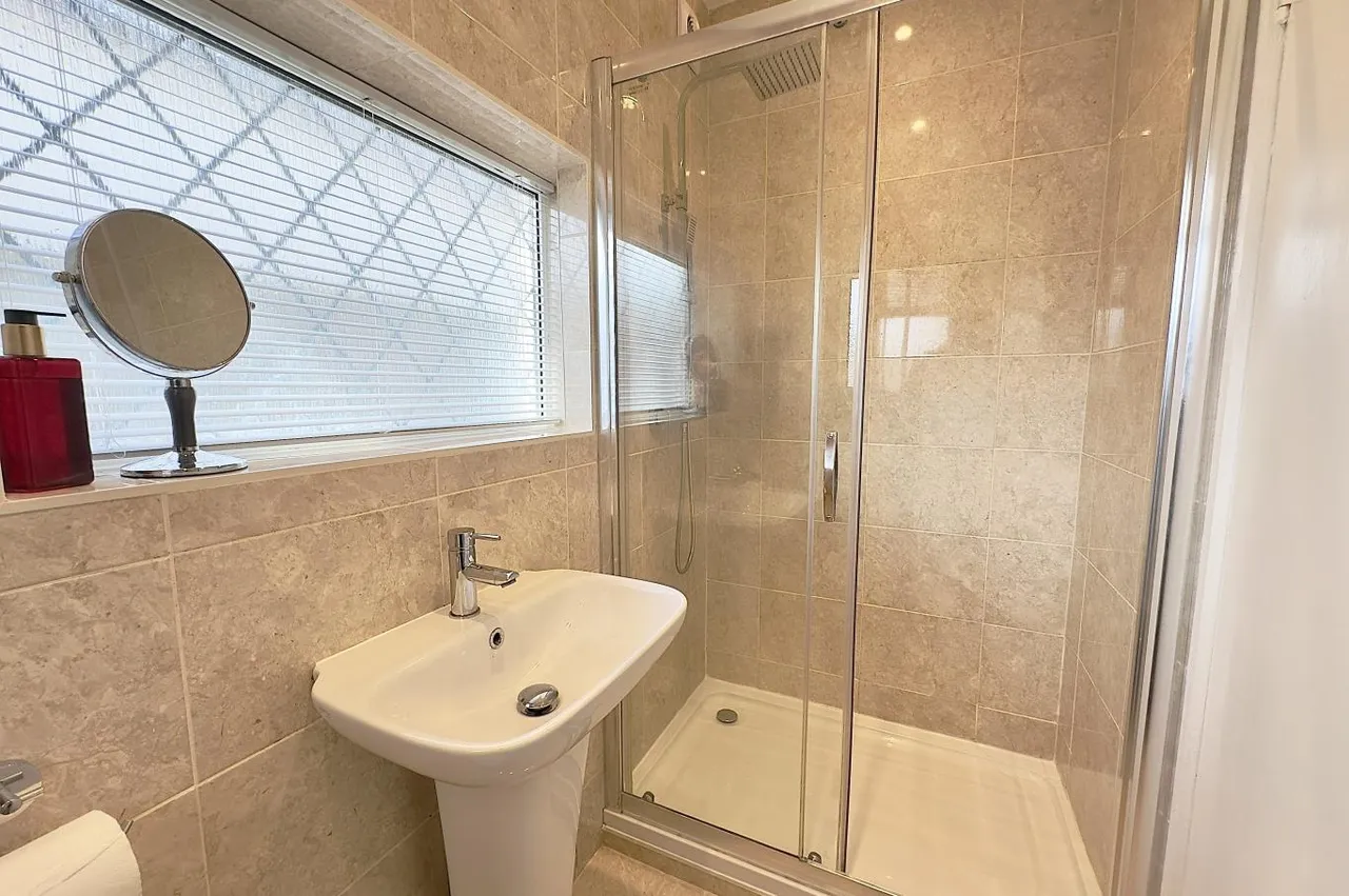Gainsborough Road, BH7, photo 8
