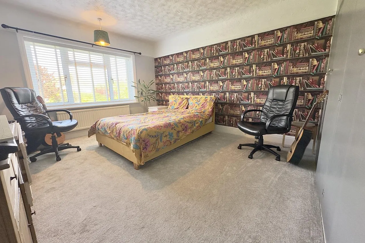 Gainsborough Road, BH7, photo 13