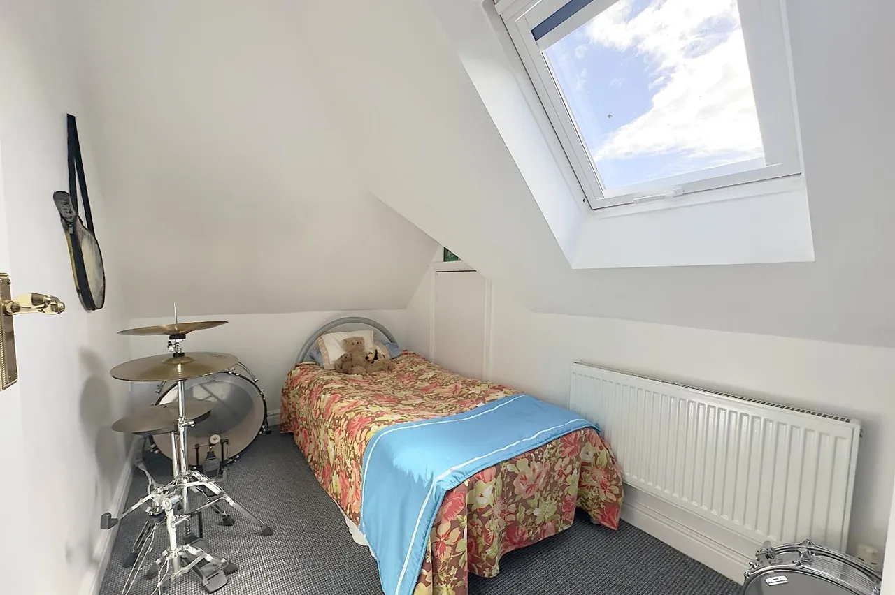 Gainsborough Road, BH7, photo 17