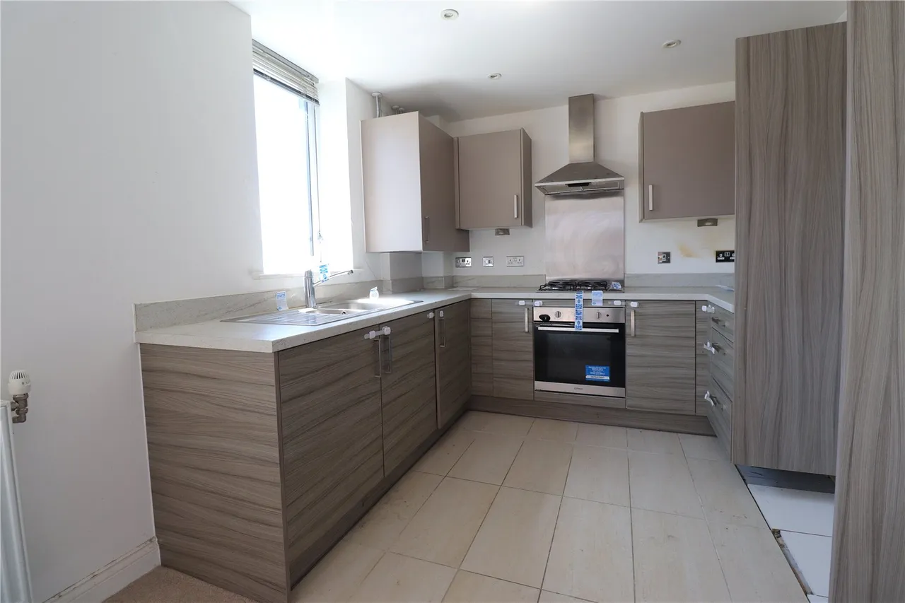 Motte Lane, Ebbsfleet Valley, DA10, photo 6