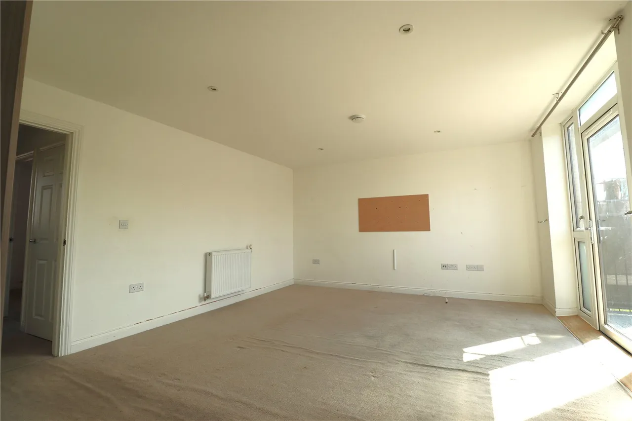 Motte Lane, Ebbsfleet Valley, DA10, photo 3