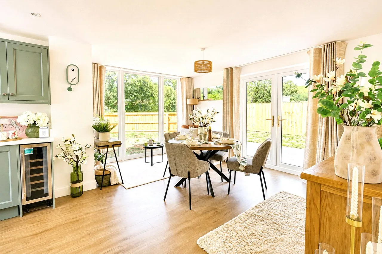 Exmoor Close, ZERO ENERGY BILLS- Show Home Open, TA24, photo 5
