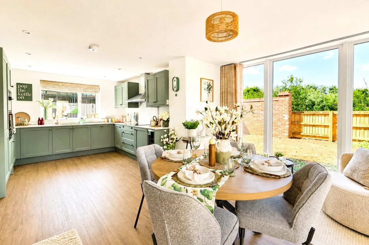 Exmoor Close, ZERO ENERGY BILLS- Show Home Open, TA24, photo 3