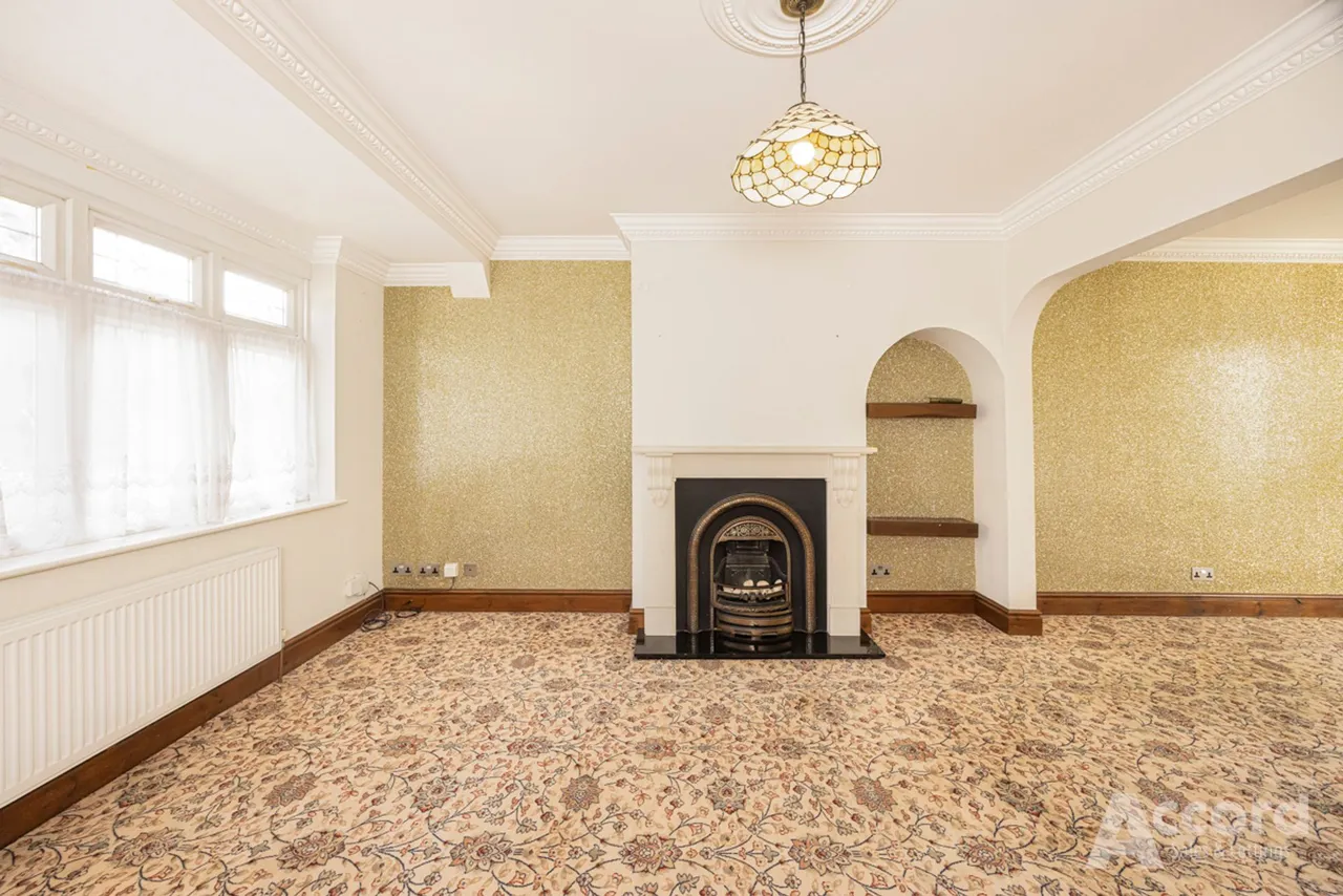 Pettits Boulevard, Romford, RM1, photo 29