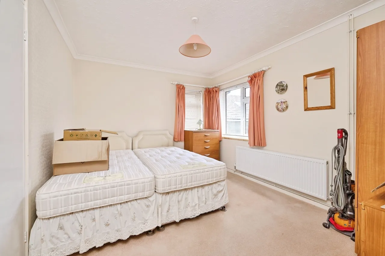 St. Peters Street, Duxford, CB22, photo 11