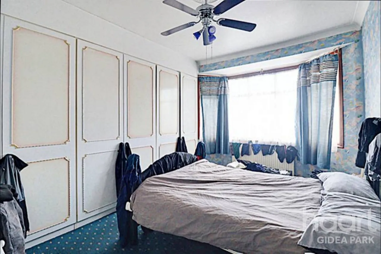 Heath Park Road, Romford, RM2, photo 9