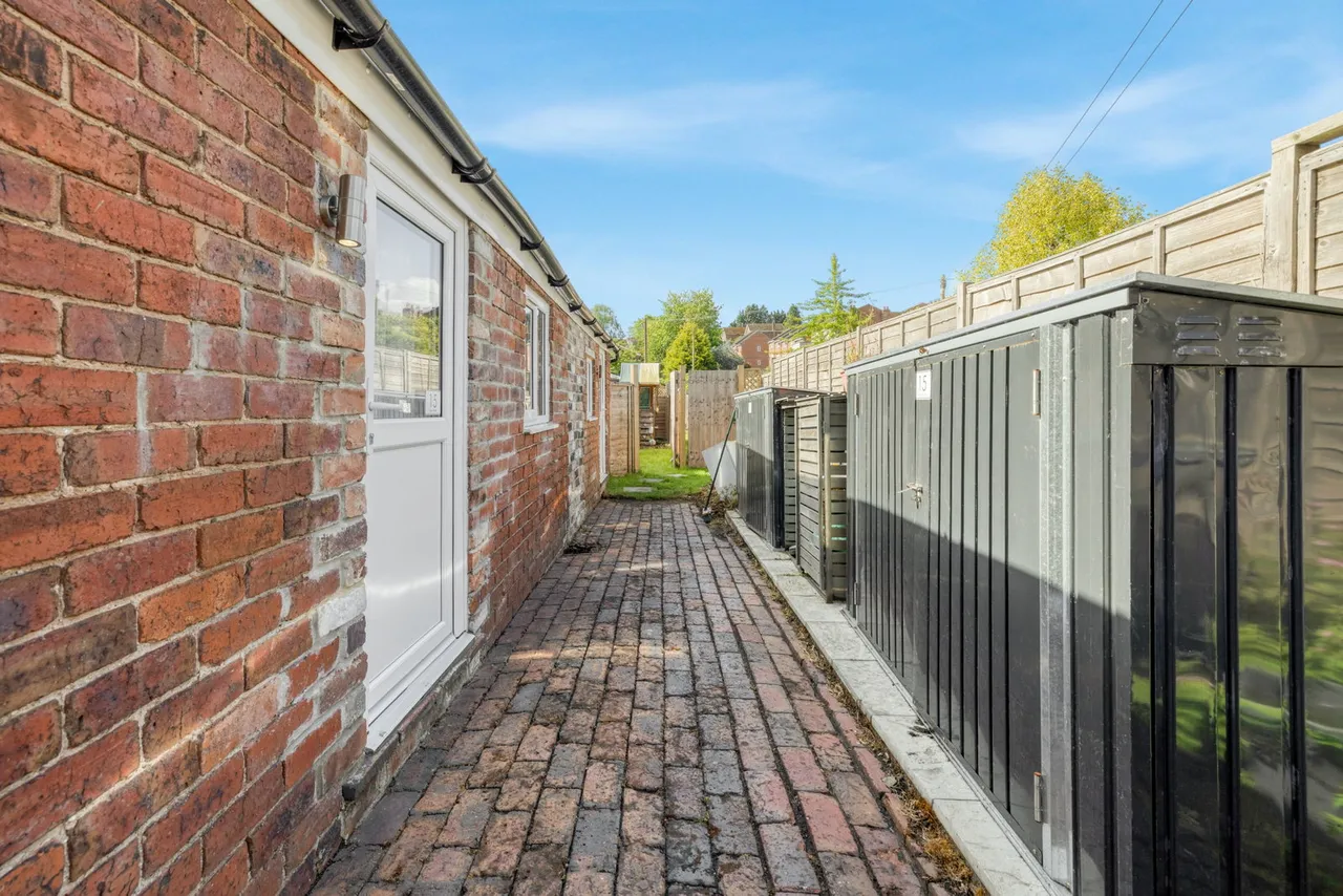 New Road, Stourbridge, DY8, photo 19