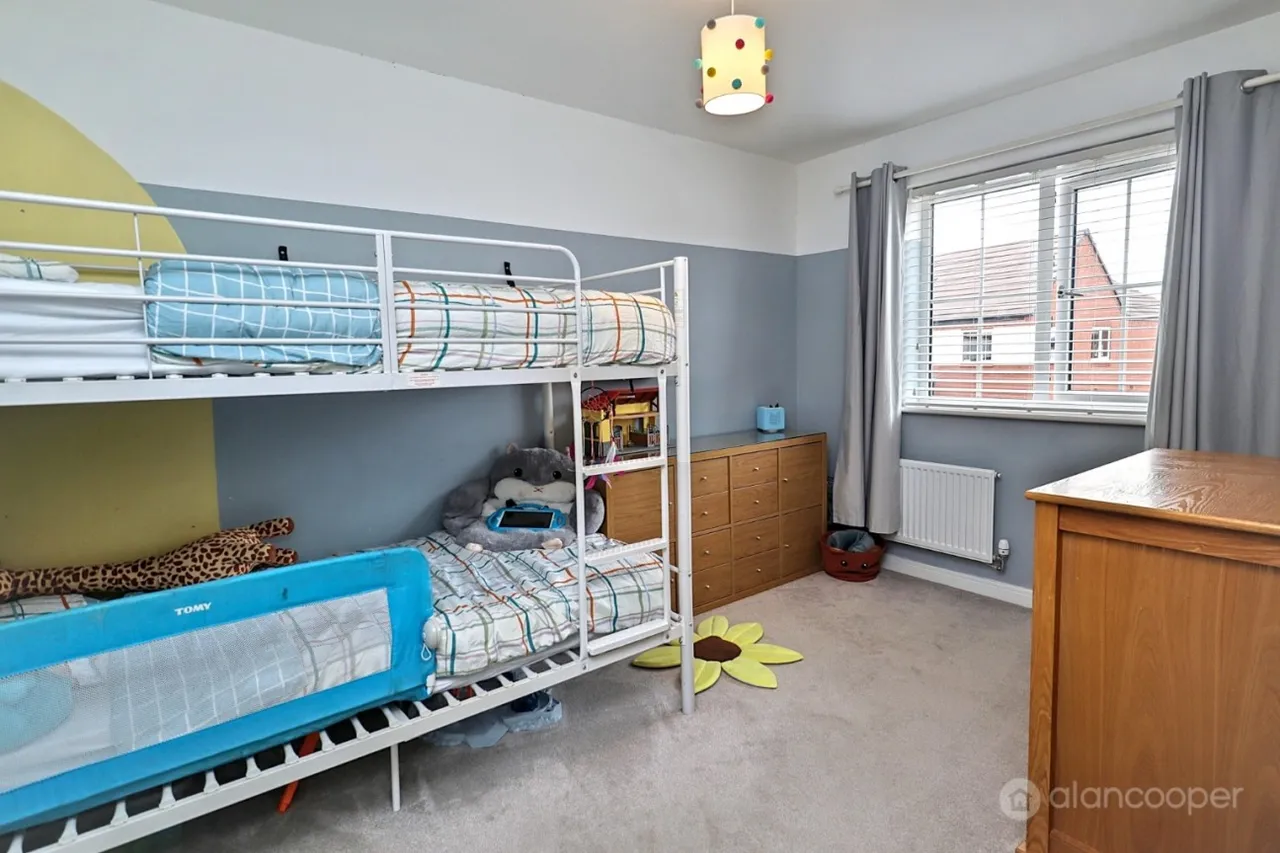 St. Oggs Way, Royal Park, CV11, photo 15