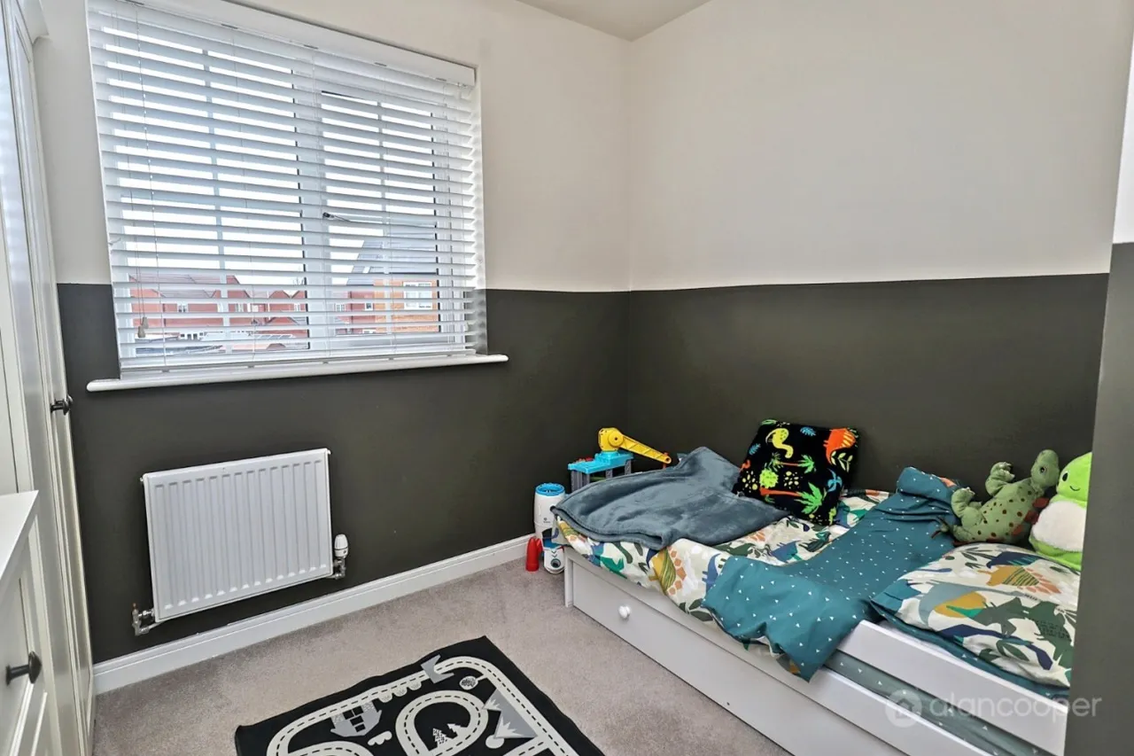 St. Oggs Way, Royal Park, CV11, photo 17