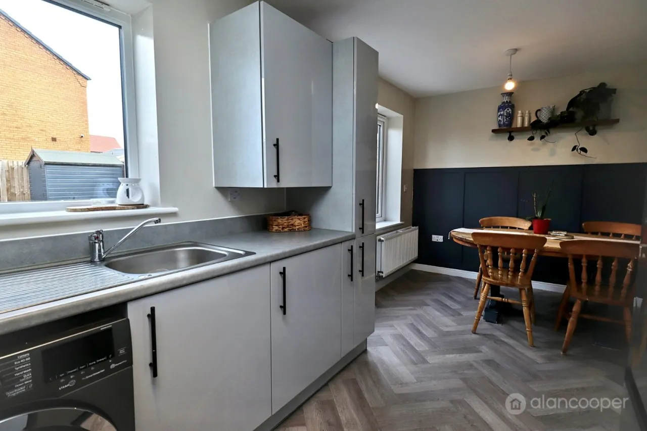 St. Oggs Way, Royal Park, CV11, photo 8