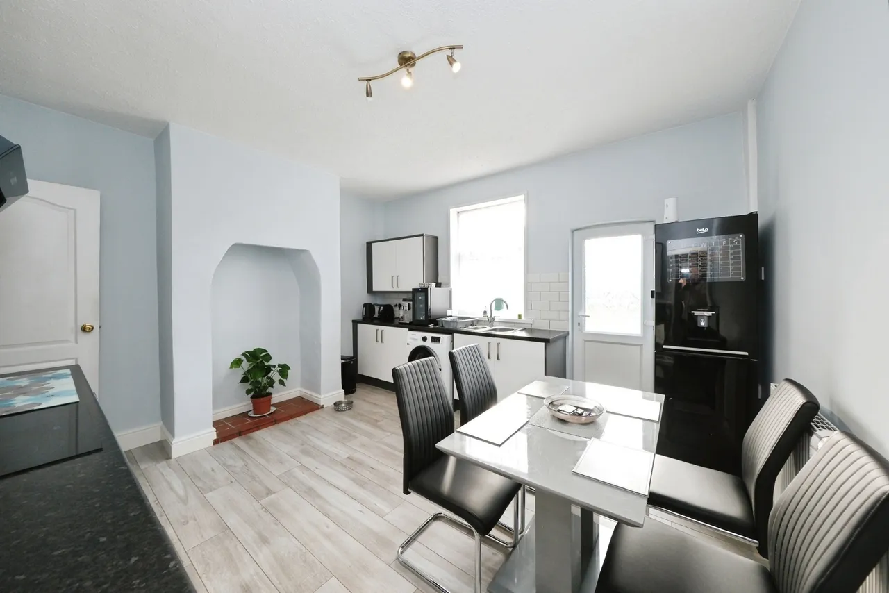 Chapel Street, Langwith, Mansfield, Derbyshire, NG20, photo 4