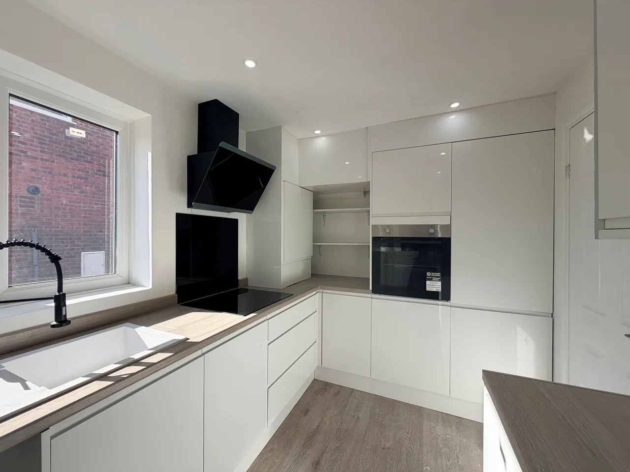 3 bed house to rent, Westbury Avenue, Sale, M33