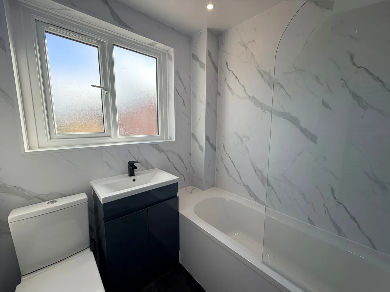 Westbury Avenue, Sale, M33, photo 10