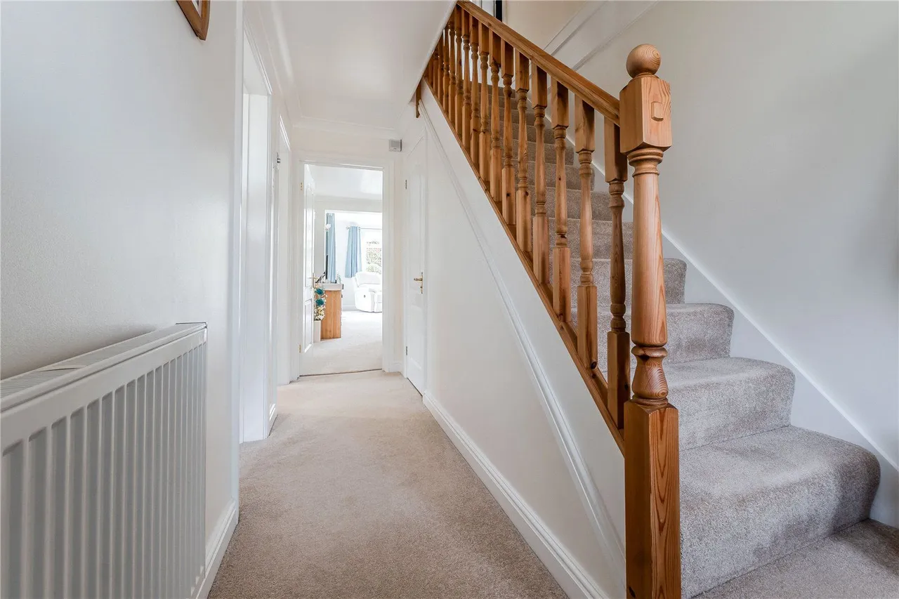Skye View, Rothwell, LS26, photo 11