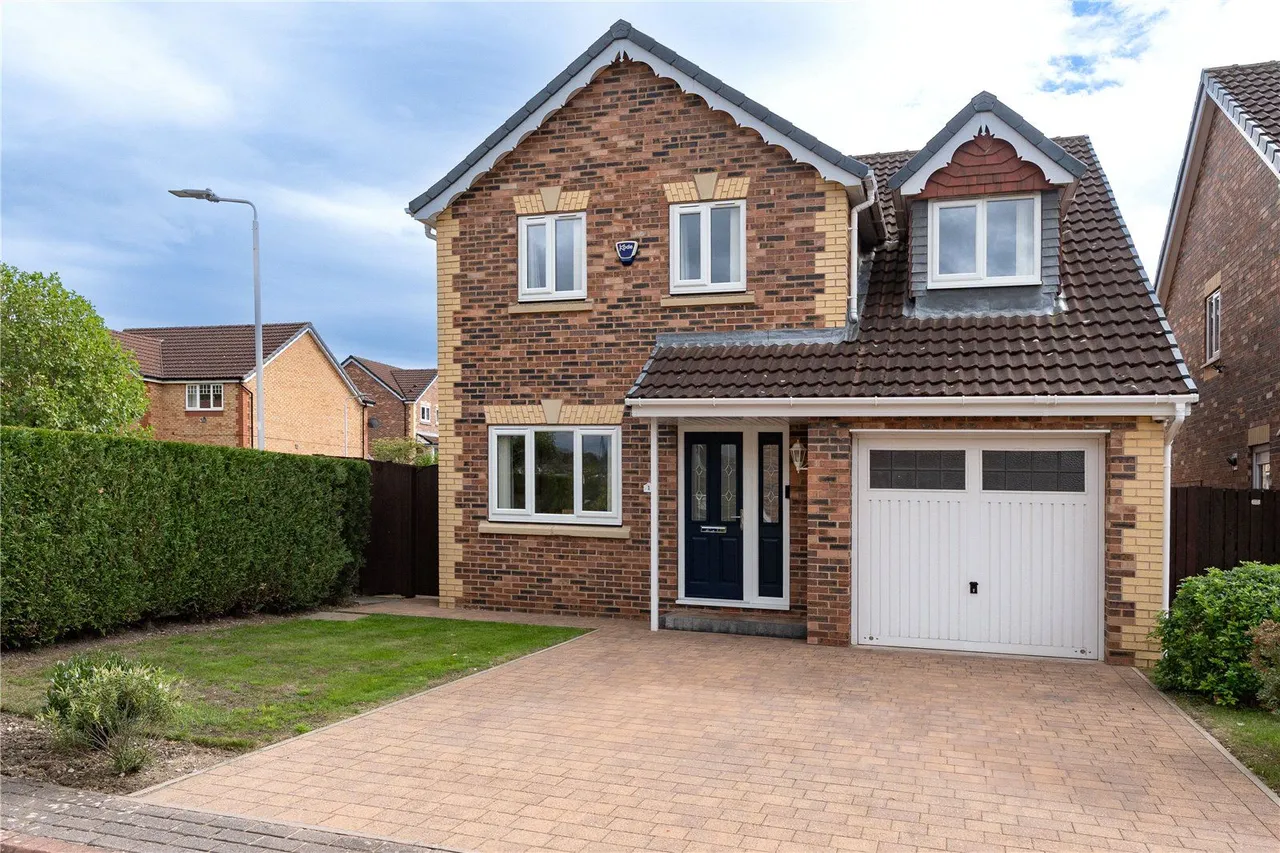 Skye View, Rothwell, LS26, photo 17