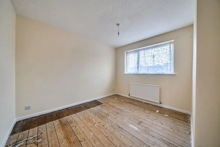 Wellington Close, Newbury, RG14, photo 11