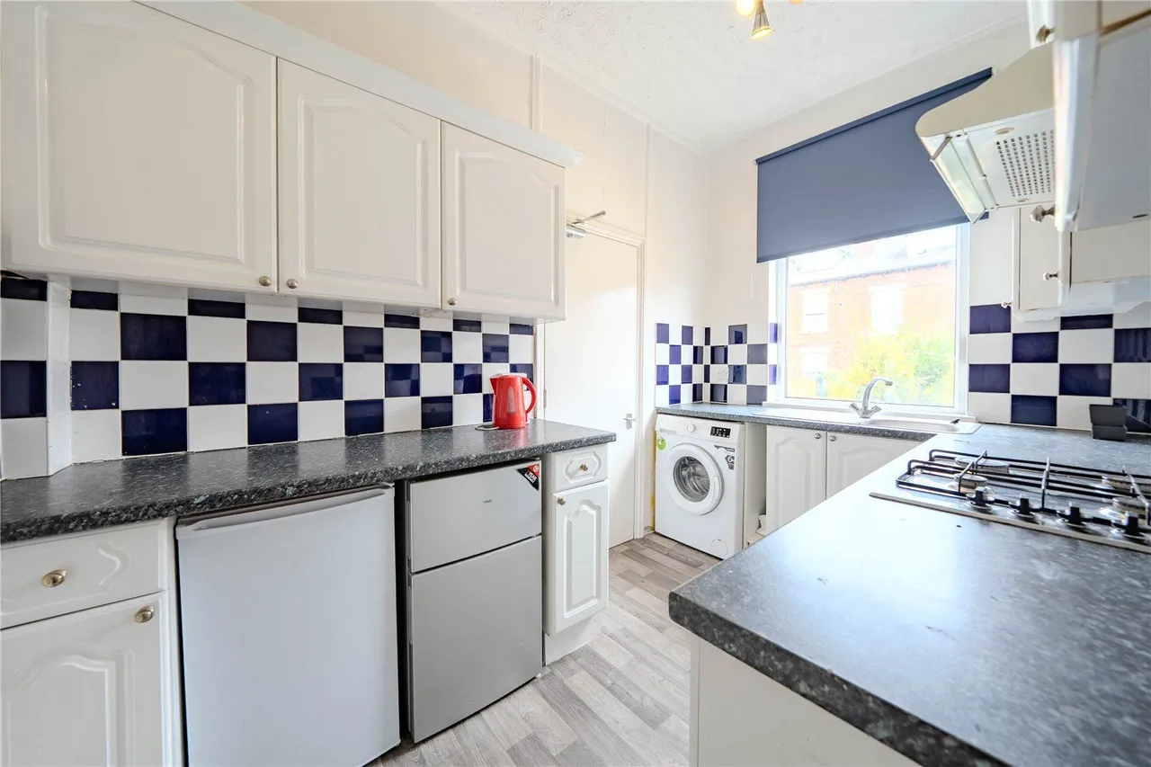 Beechwood Terrace, Leeds, LS4, photo 9