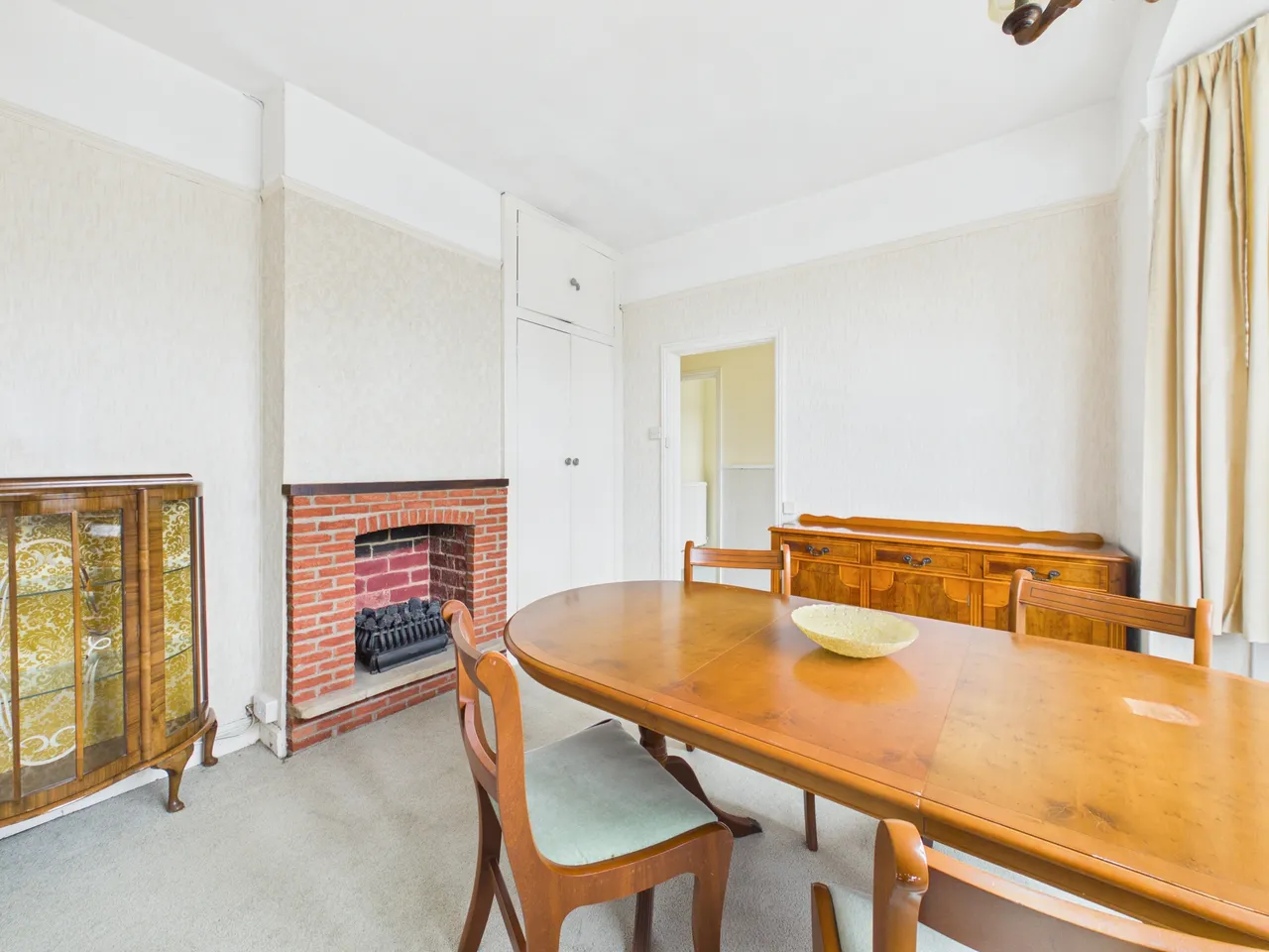Innisfall Church Road, Churchdown, Gloucester, GL3 2ER, photo 3
