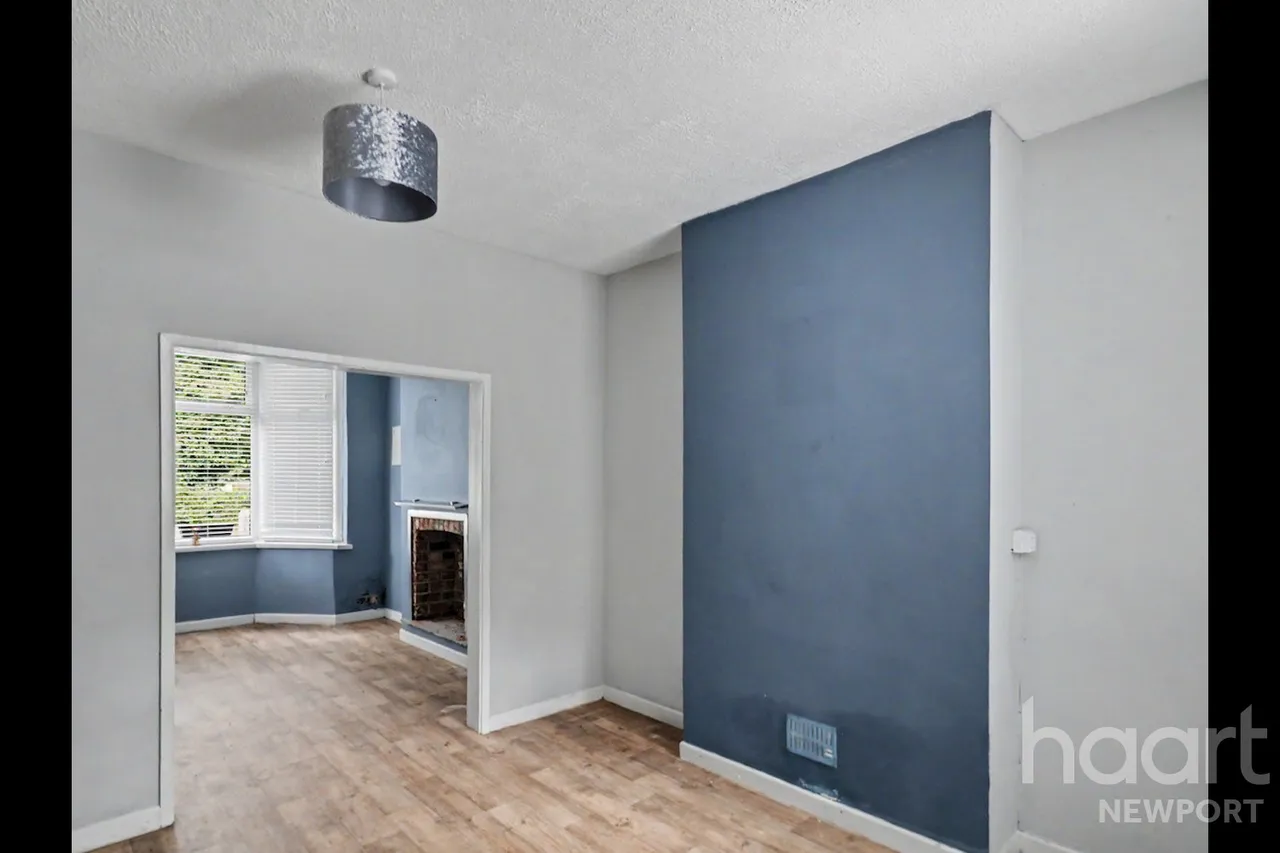 Llantarnam Road, Cwmbran, NP44, photo 6