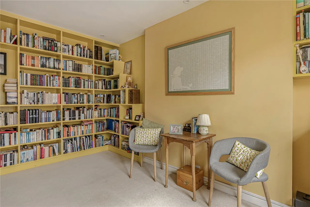 Bath Road, Cheltenham, GL53, photo 14
