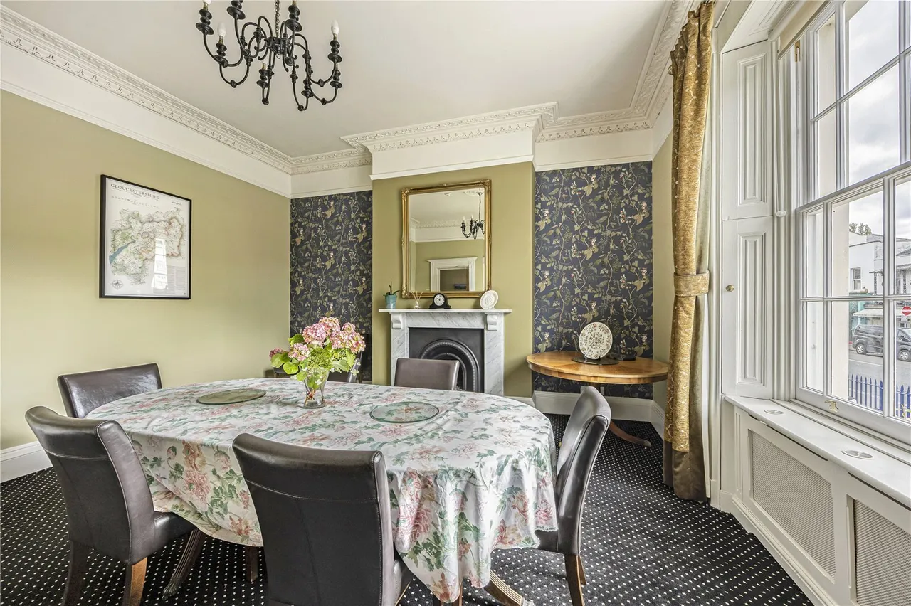 Bath Road, Cheltenham, GL53, photo 9