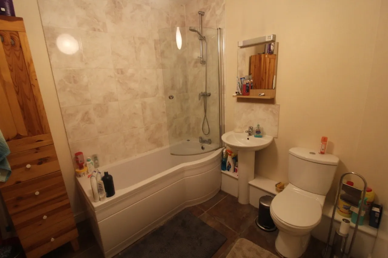 Radford Road, Nottingham, NG7, photo 5