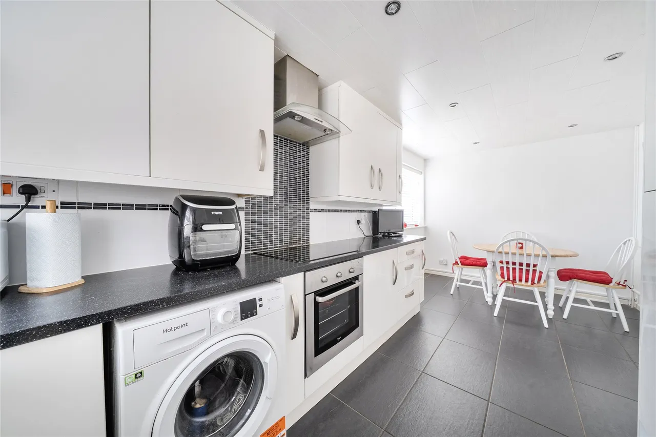Russell Drive, Ampthill, MK45, photo 12