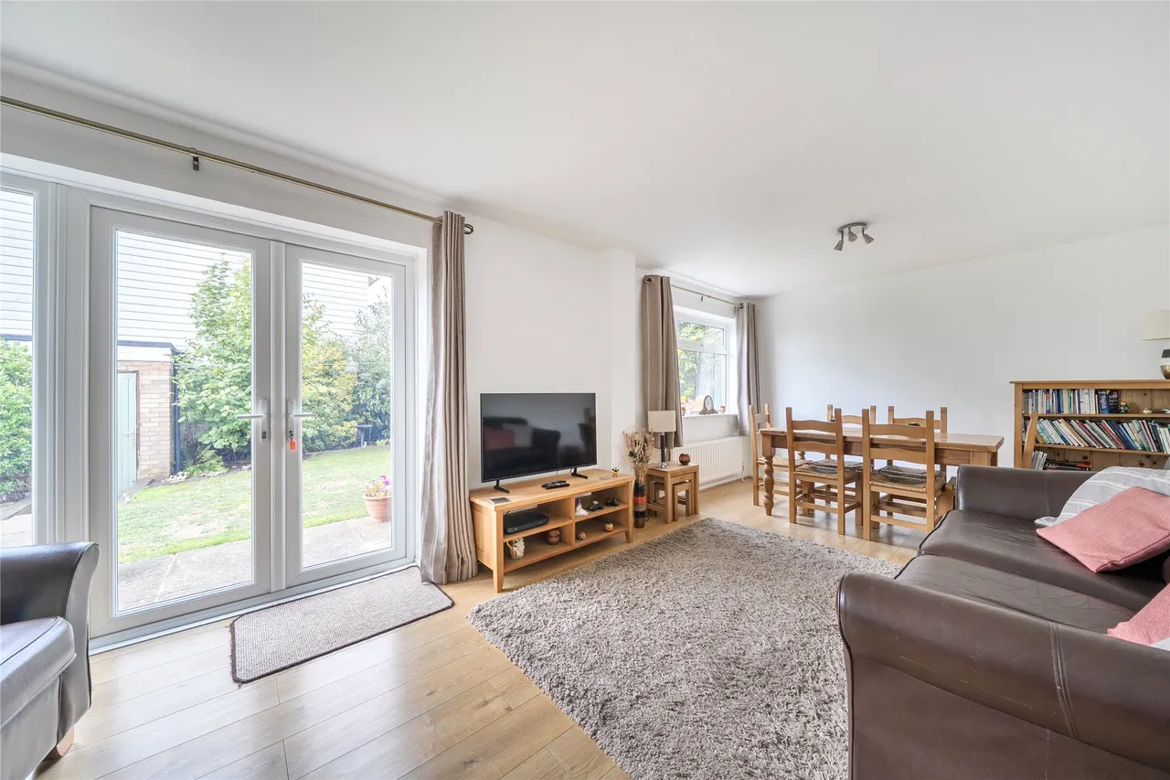 Russell Drive, Ampthill, MK45, photo 2
