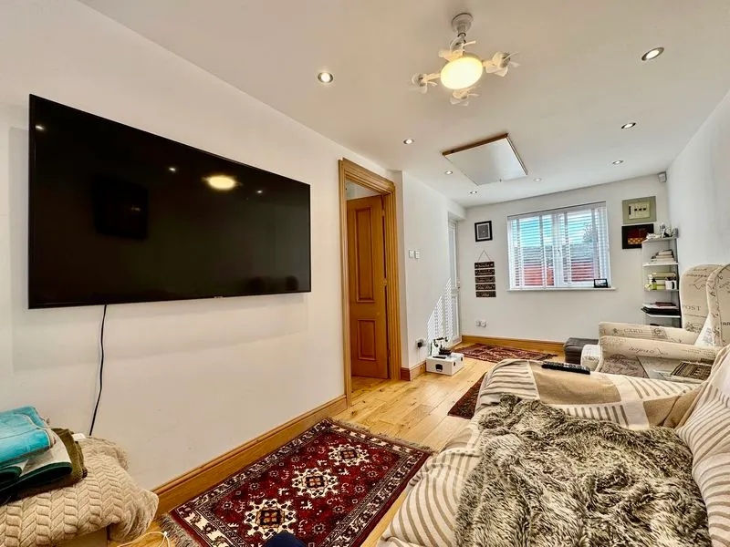 Willenhall Close, Luton, LU3, photo 10