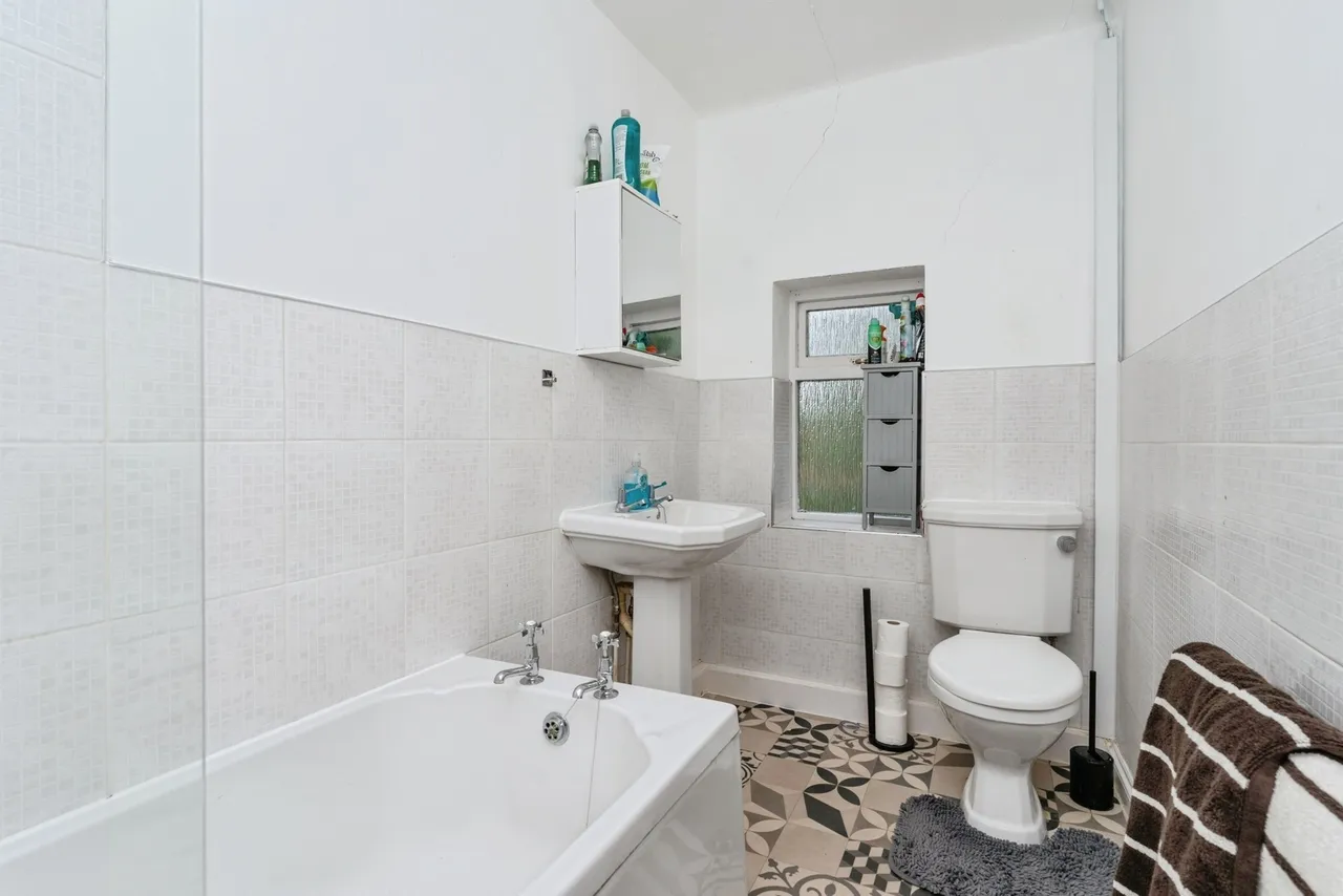 Pulford Road, Chester, CH1, photo 15