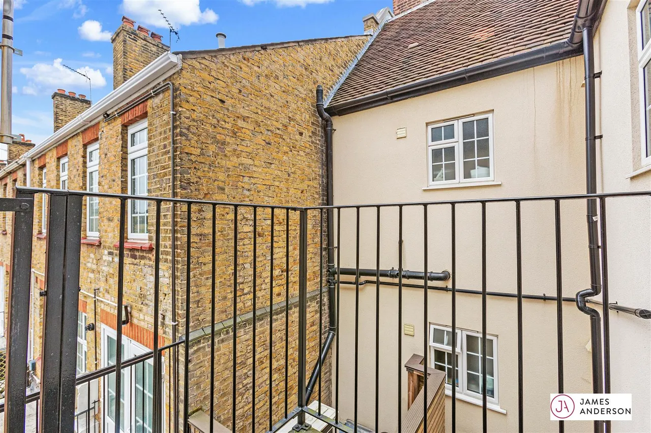 Upper Richmond Road West, East Sheen, SW14, photo 7