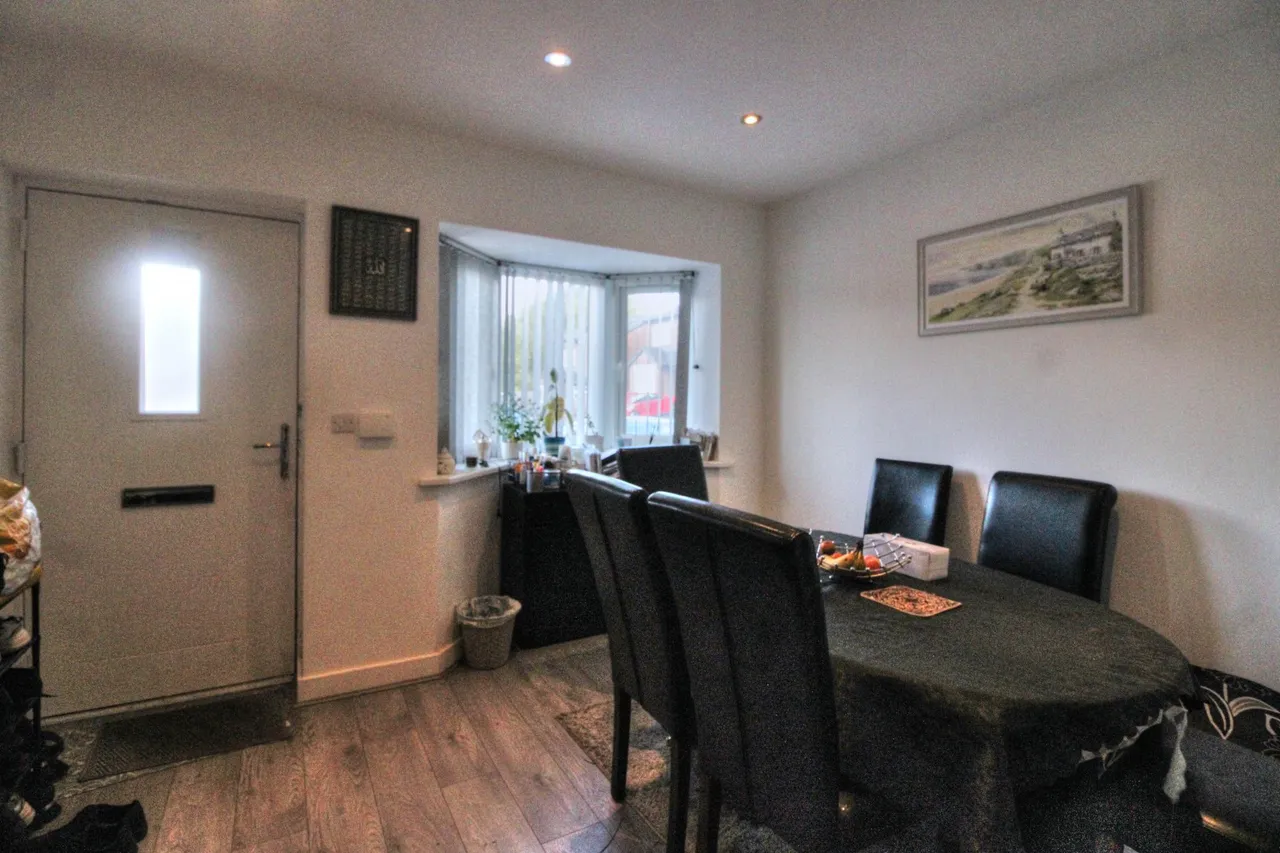 Meadowbrook Rise, Blackburn, BB2, photo 10
