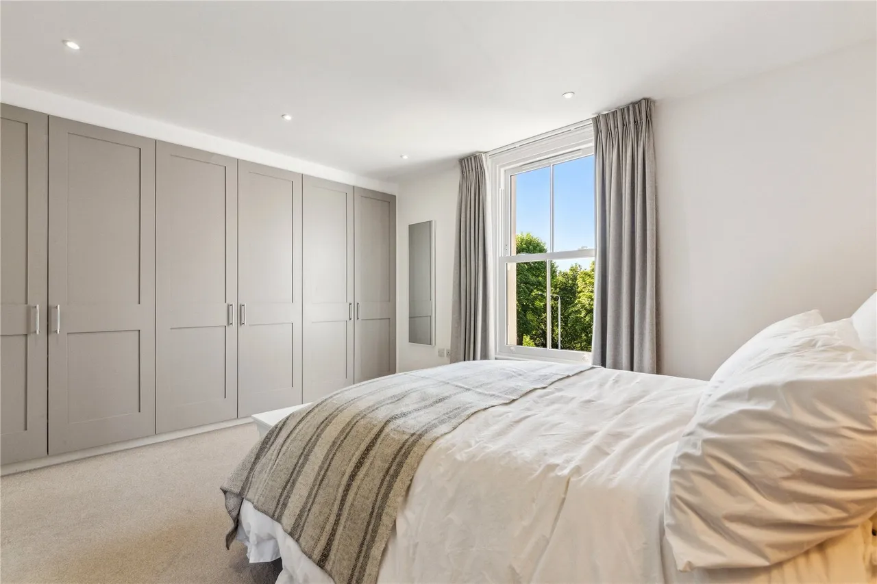 Trinity Road, London, SW17, photo 7