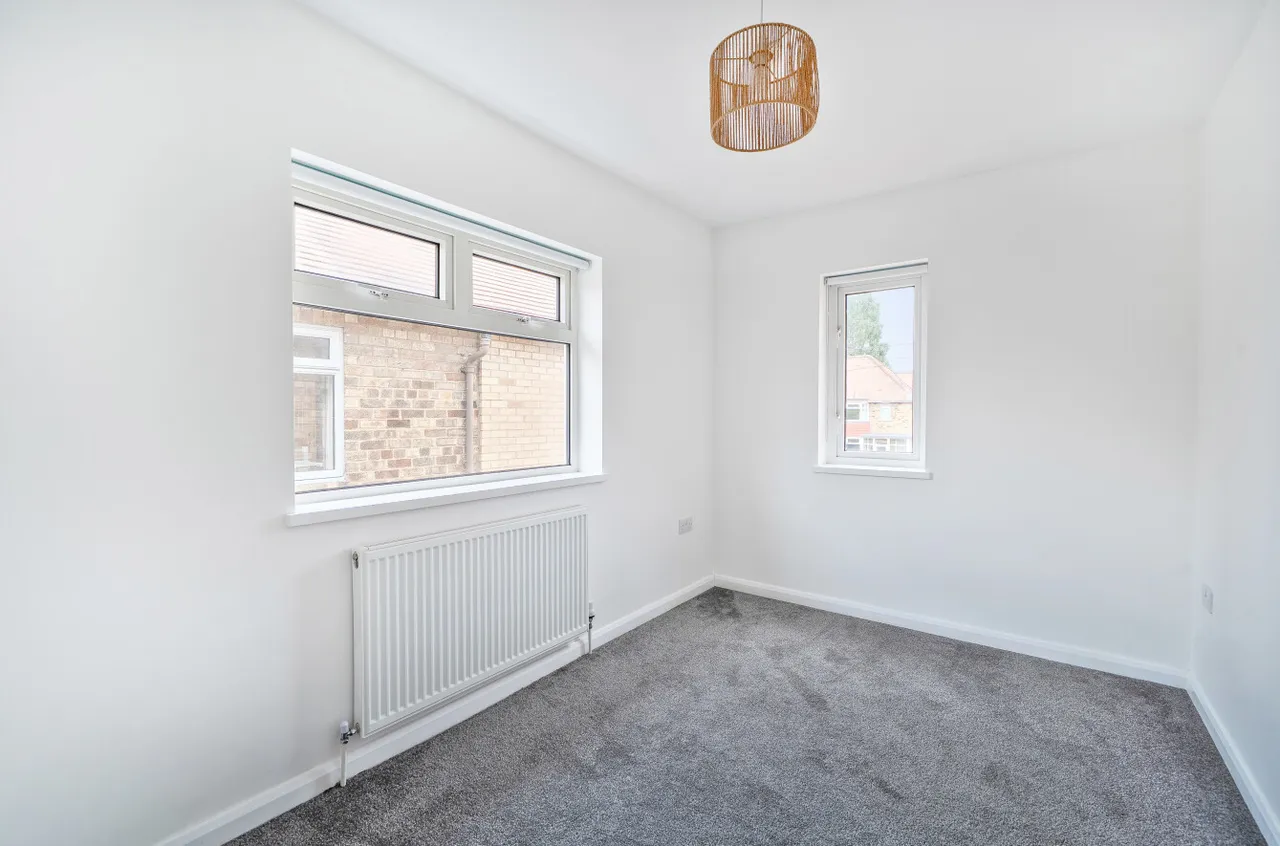 St. Margarets Close, Cottingham, HU16, photo 8