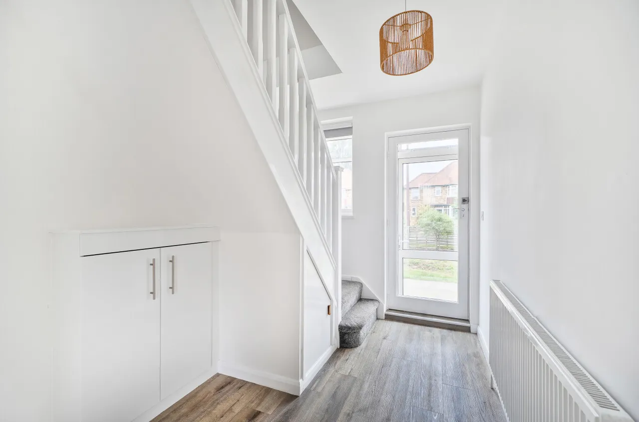 St. Margarets Close, Cottingham, HU16, photo 13