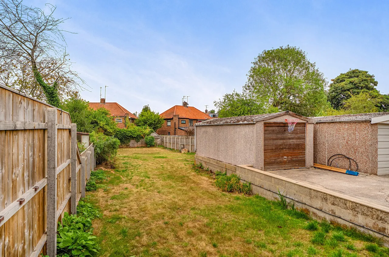 St. Margarets Close, Cottingham, HU16, photo 10