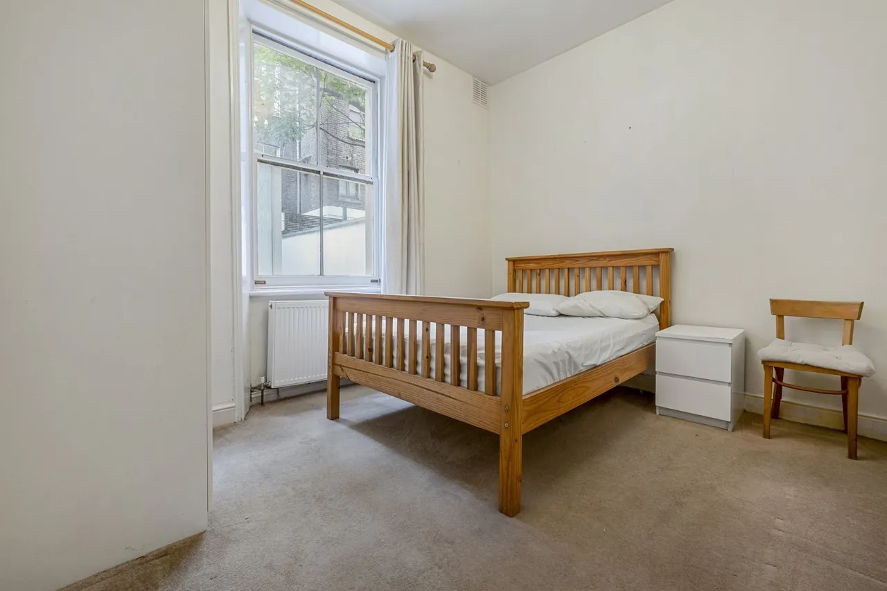 Castletown Road, West Kensington, W14, photo 3